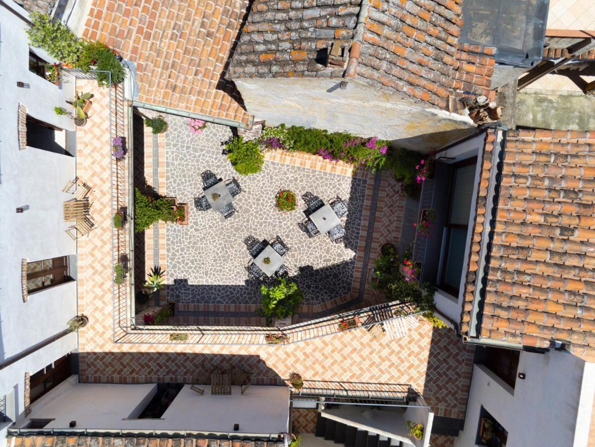 Domo Pro Vois Otel Orosei Dış mekan fotoğraf